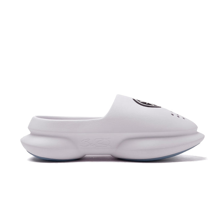 Wade Slide "White"