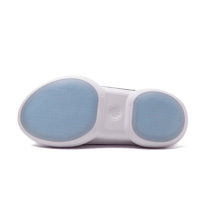 Wade Slide "White"