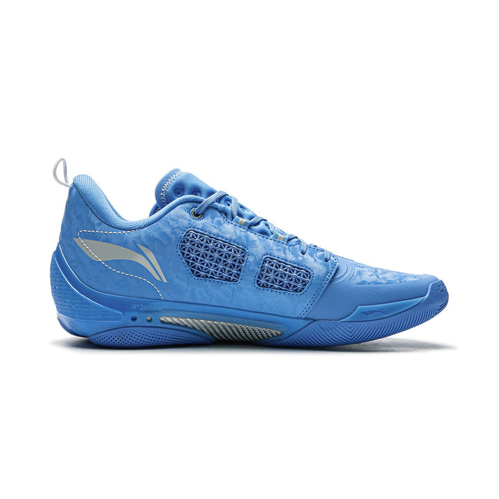 Wade 808 4 Ultra "Powder Blue"