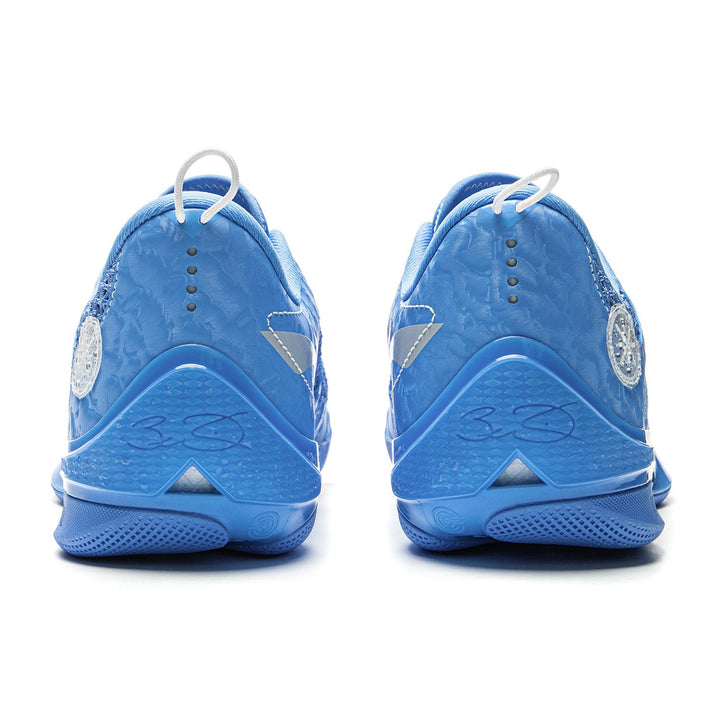 Wade 808 4 Ultra "Powder Blue"