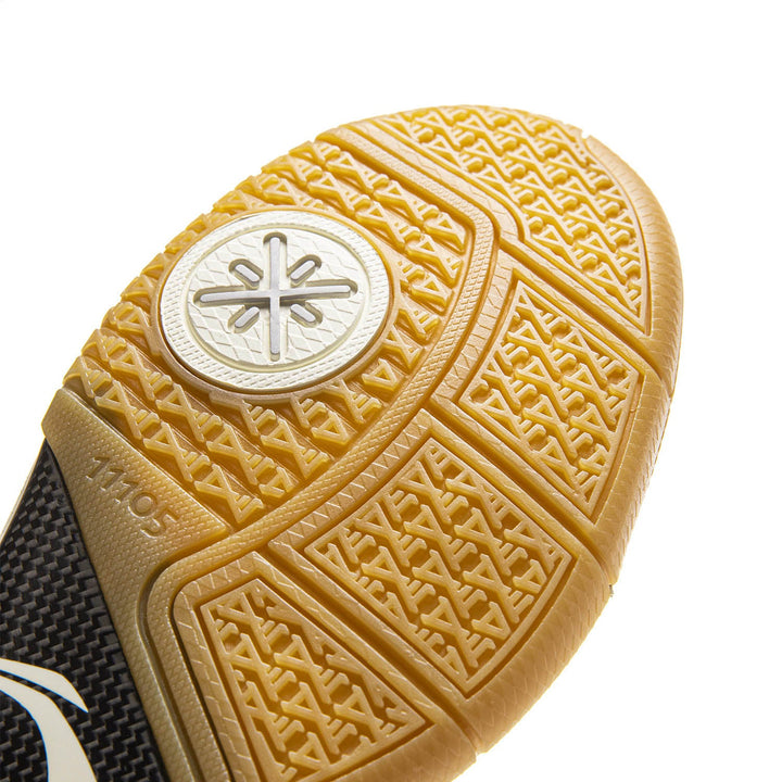 Way of Wade 1 Low "White Hot"