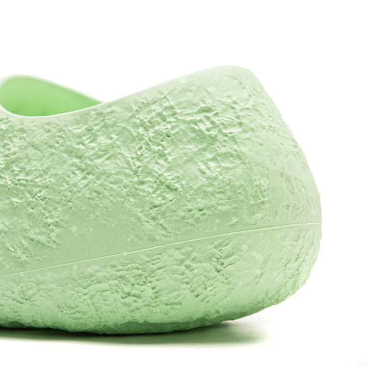 Lunar Rock "Avocado"